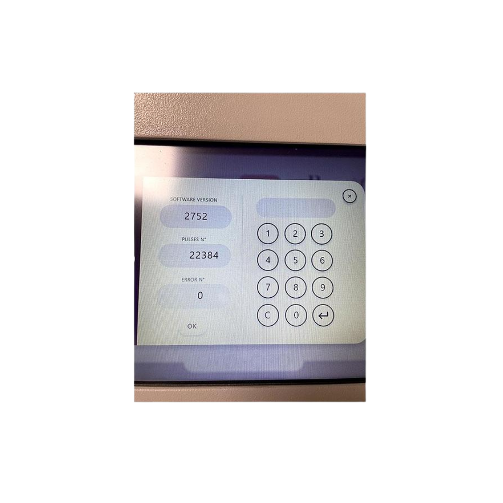 2022 Sciton Bare HR screen view showing the display screen with numeric keypad and pulse count