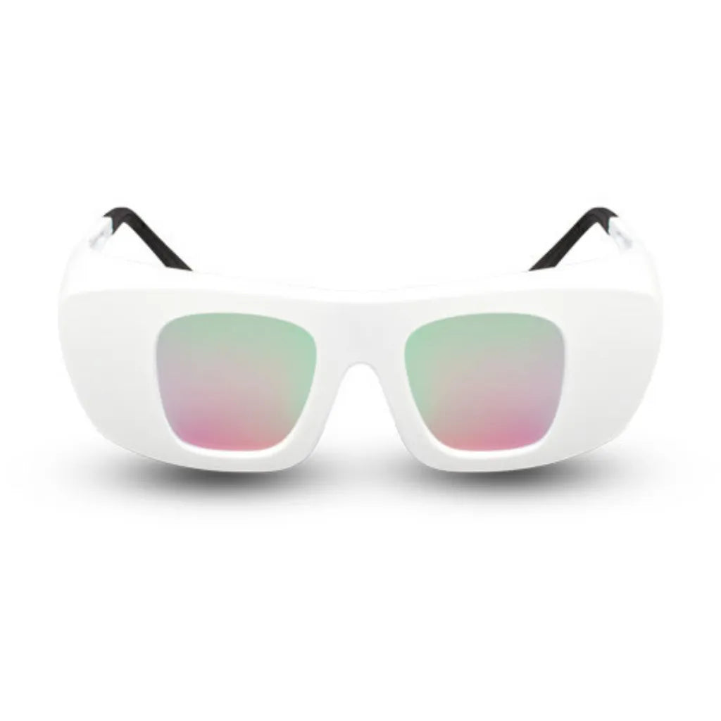 C740 White Frame