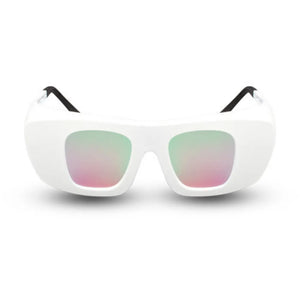 C740 White Frame