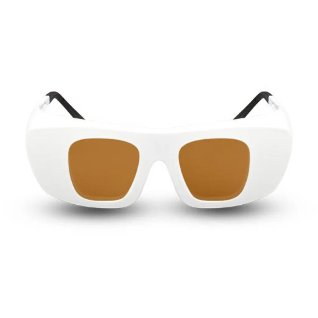 C740 White Frame