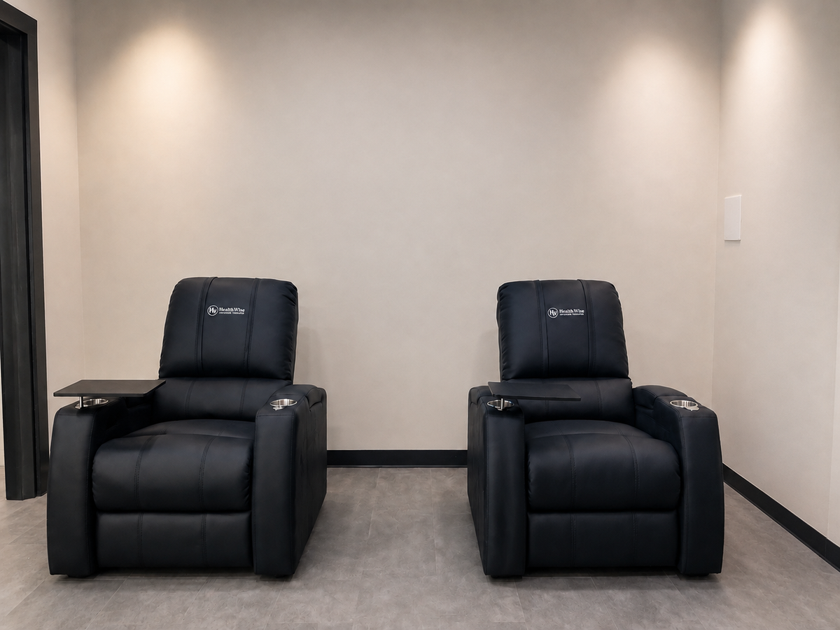 Healthwise_IV Therapy Chairs