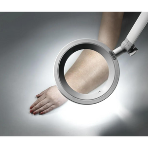 Waldmann Lighting Magnifier luminaire Opticlux